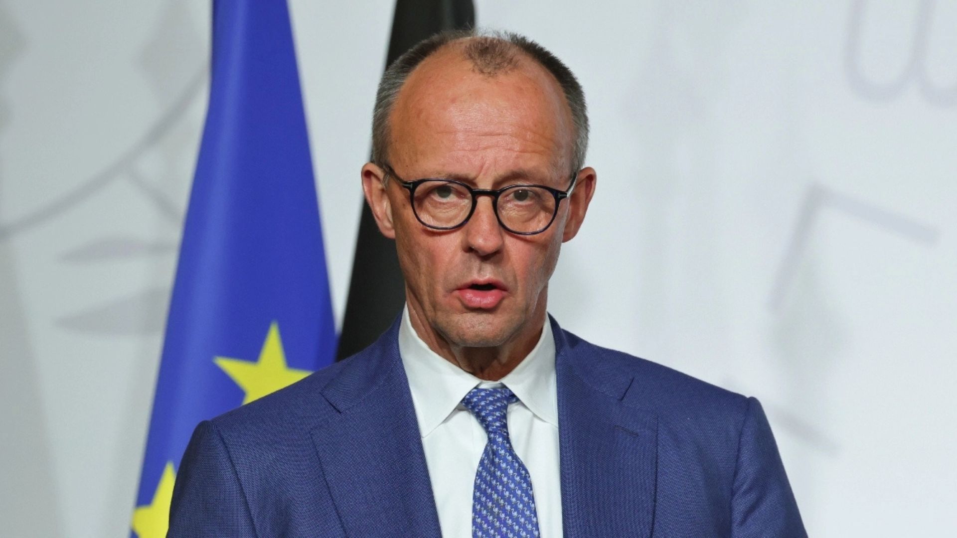 nuk-dua-qe-gjermania-te-kete-me-armet-e-veta-berthamore-merz-po-shqyrtojme-nje-program-te-perbashket-europoian