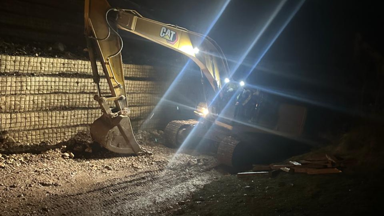 Përkeqësohet situata te Arrat e Gurrës  ndalohet çdo lëvizje  Izolohet plotësisht aksi Librazhd Prrenjas