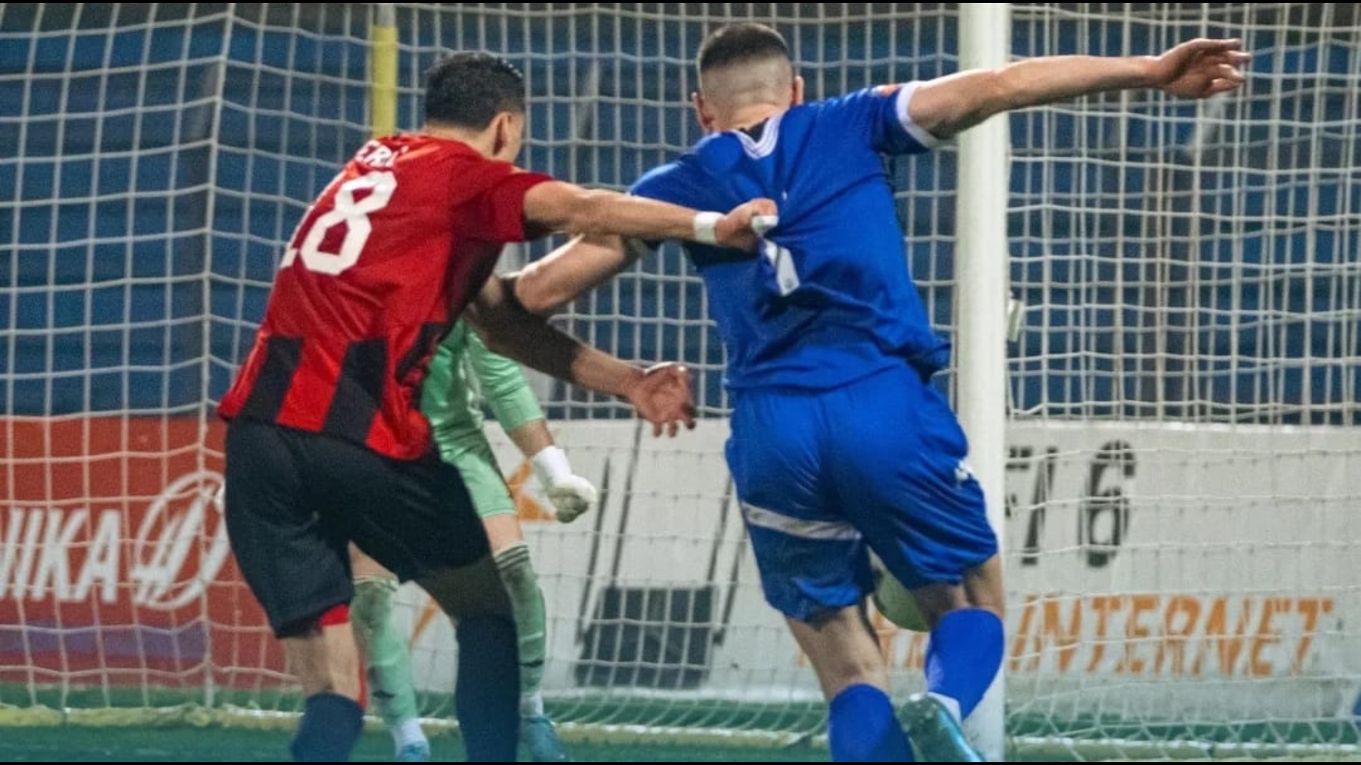 Teuta dhe Flamurtari ndahen në paqe  skuadrat bregdetare të Superiores e mbyllin në barazim sfidën mes tyre