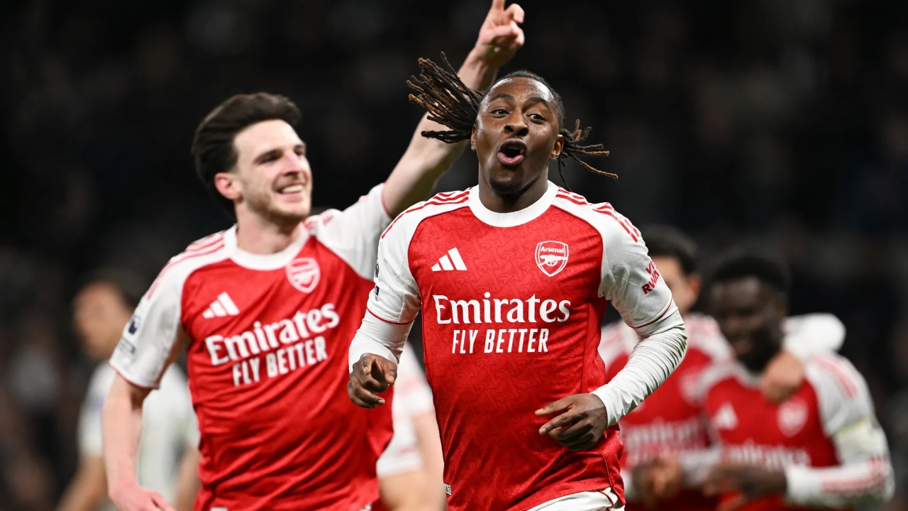 Premier League  Arsenal rikthehet te fitorja  mund me 4 gola Tottenhamin në derbin e Londrës së Veriut