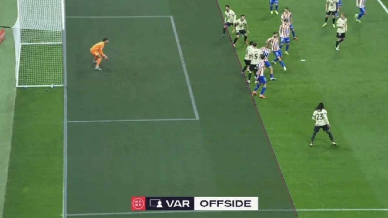 Barcelona e ka me gjyqtarët  shkatërrimi 4 0 nga Atletiko nuk kapërdihet nga katalanasit  do të ankohen zyrtarisht