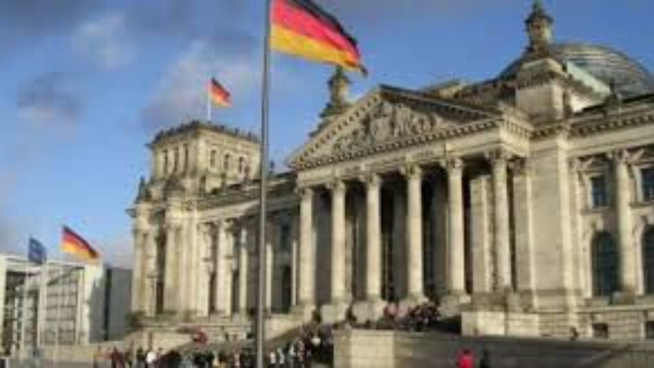 Kriza godet industrinë gjermane  124 mijë vende pune humben në uzinat e makinave  paralajmërohen shkurtime të tjera