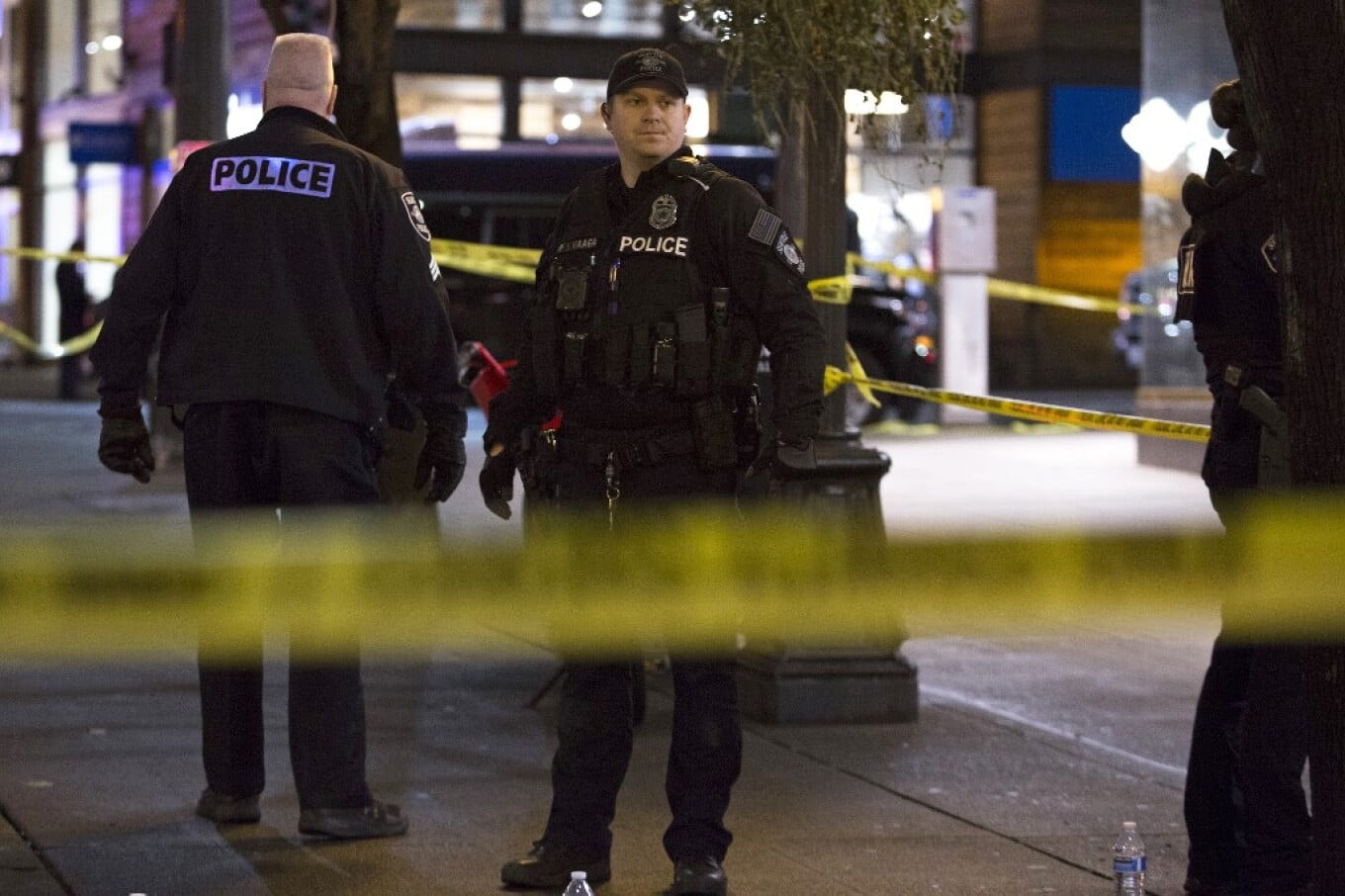 Kapet me pushkë të mbushur dhe municion  arrestohet 18 vjeçari pranë Kapitolit