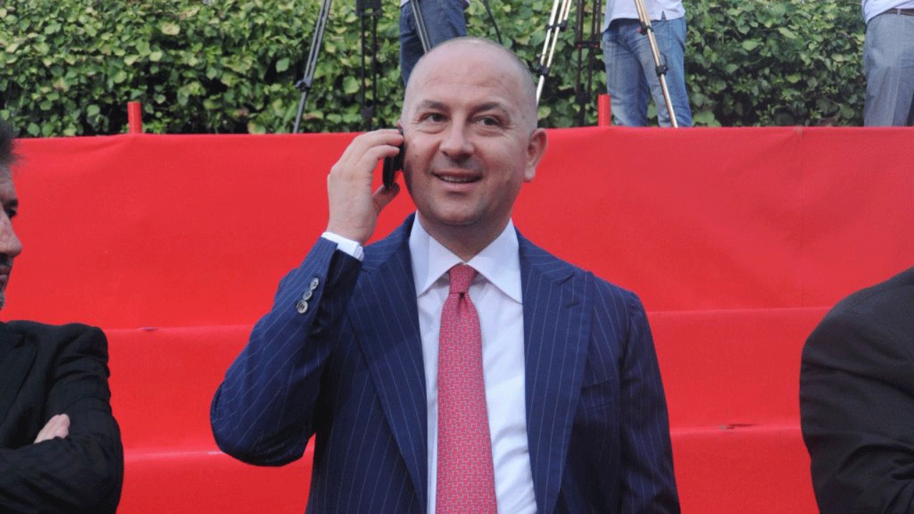 rezarti-ka-bere-pune-te-madhe-zbardhen-hetimet-per-tacin-planet-per-pastrimin-e-parave-te-mafias-italiane-ai-eshte-fuqi-e-di-mire-c-duhet-bere