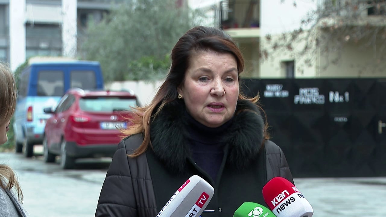 Ndarja nga jeta e aktorit Fitim Makashi  Rajmonda Bulku  Burrë i rrallë në oborrin e teatrit  aktor brilant