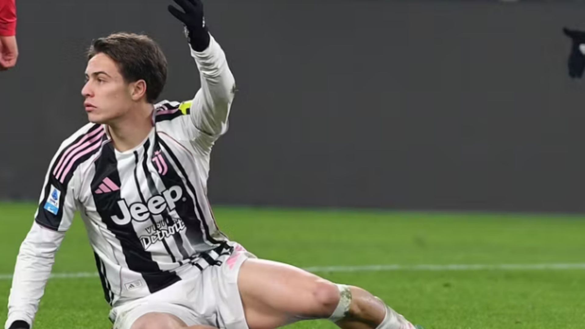 juve-e-nis-mbare-mund-frosinonen-0-1-spalletti-pret-me-shume-nga-kolo-muani-nuk-ka-luajtur-rregullisht-por-duhet-te-shenoje-gola