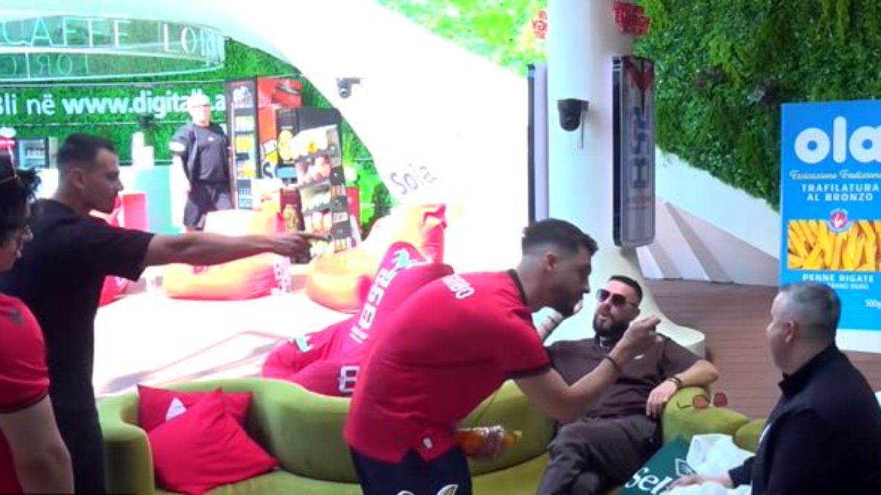 do-te-dalesh-tek-gjerat-personale-rogerti-debaton-me-mateon-nderhyn-gimbo-nuk-ke-ndjenja