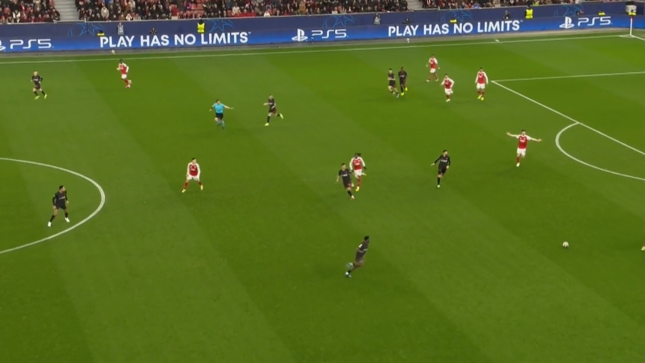 Live Leverkusen Arsenal  Shkelmohet topi i parë në Gjermani   Topçinjtë  kërkojnë kualifikimin që në ndeshjen e parë