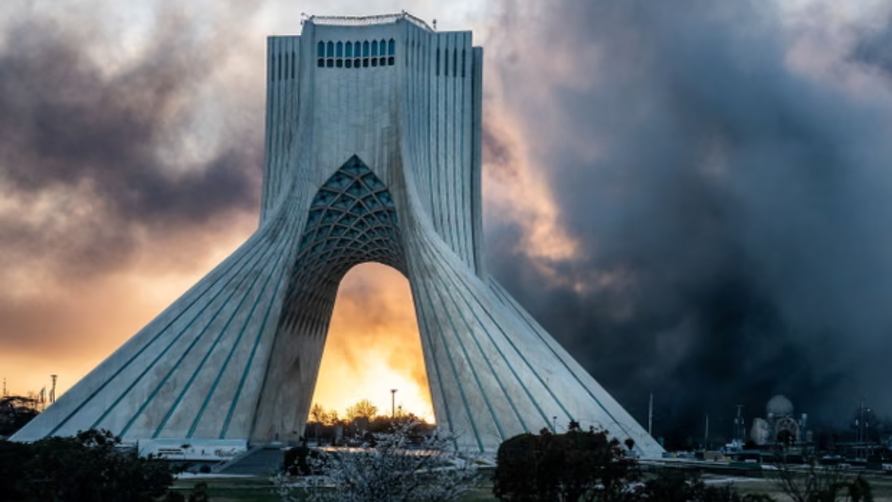 bllokimi-i-hormuzit-nisin-pasojat-per-ekonomine-boterore-trump-do-shoqerojme-anijet