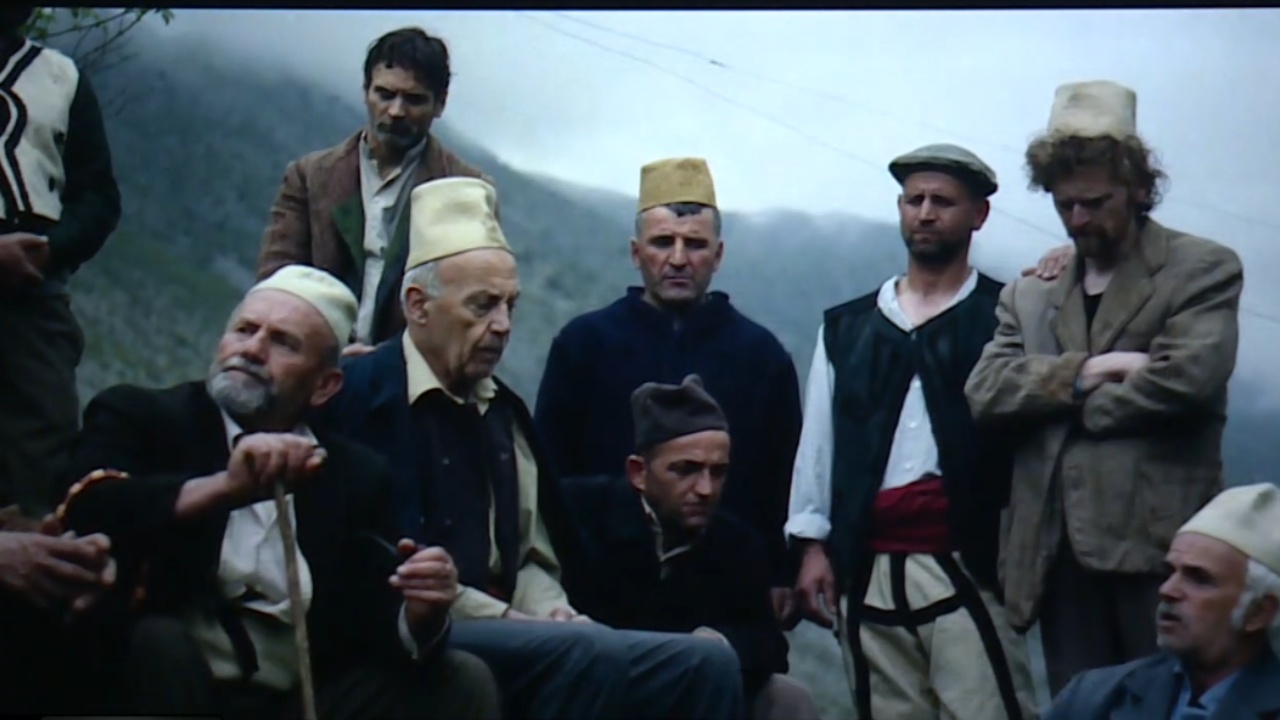 dilema-e-ismailit-premiera-e-filmit-kushtuar-beses-qe-shpetoi-hebrenjte-ne-shqiperi