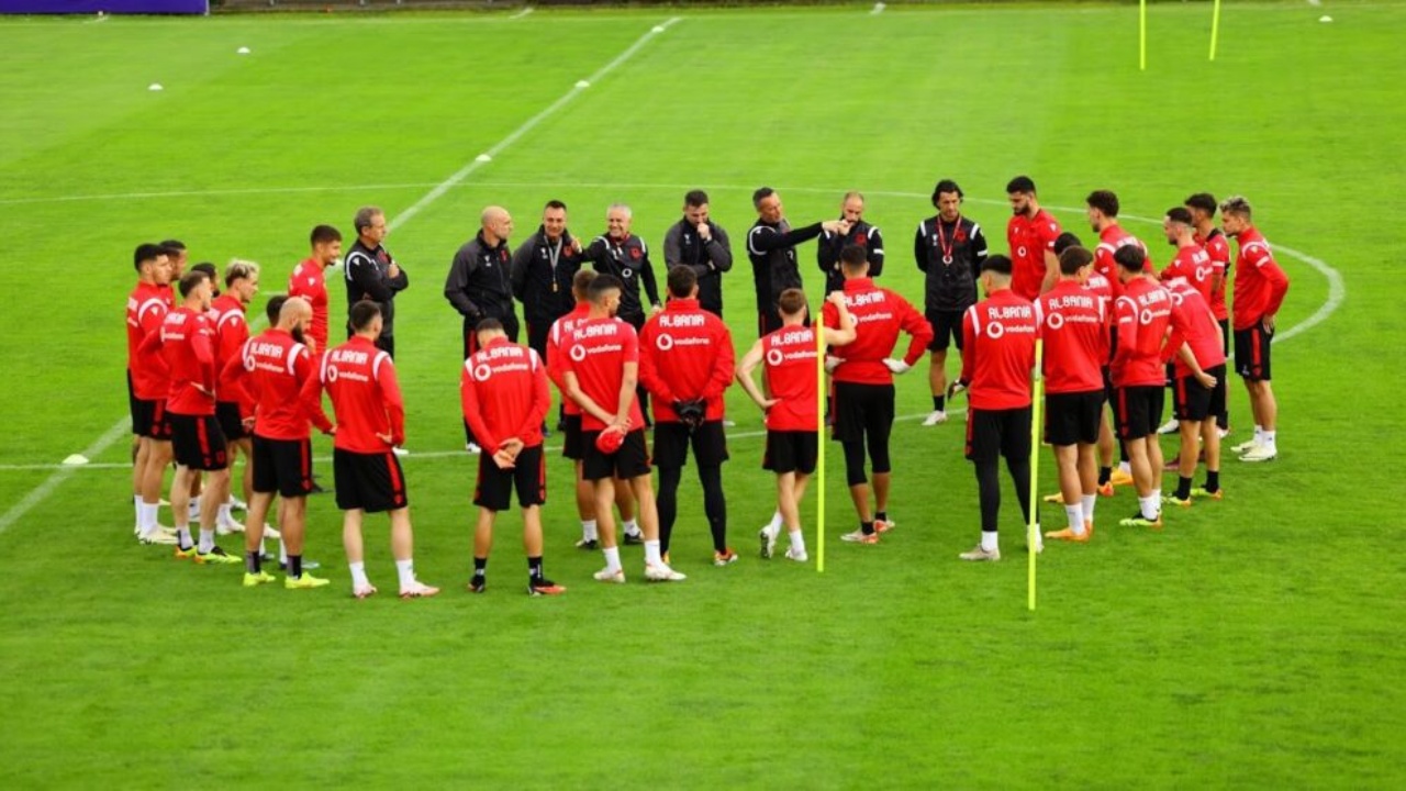 Pak ditë nga ndeshja e play off it me Poloninë dëmtohet portieri i kombëtares 