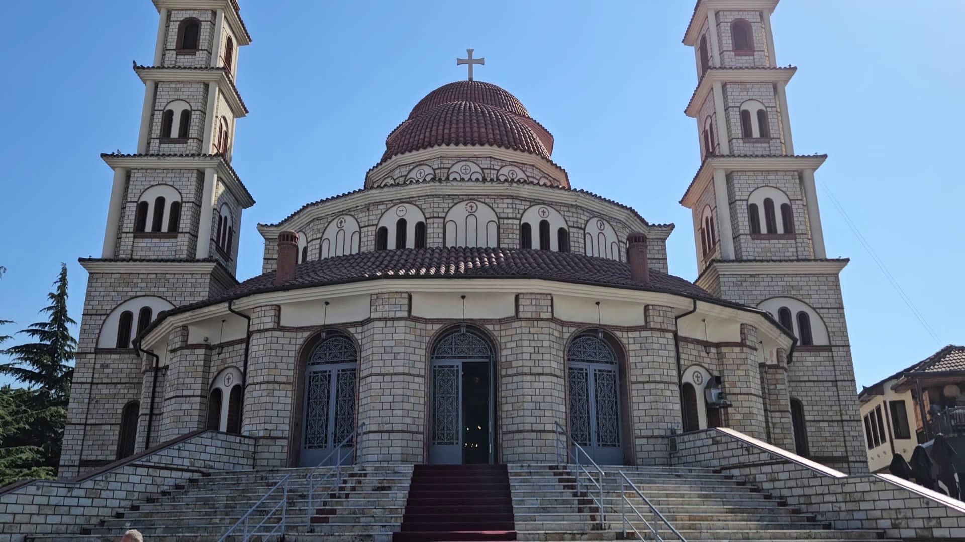 Kreshma e krishterë  7 javë reflektim  bamirësi dhe sakrificë  besimtarët heqin dorë nga ushqimet shtazore