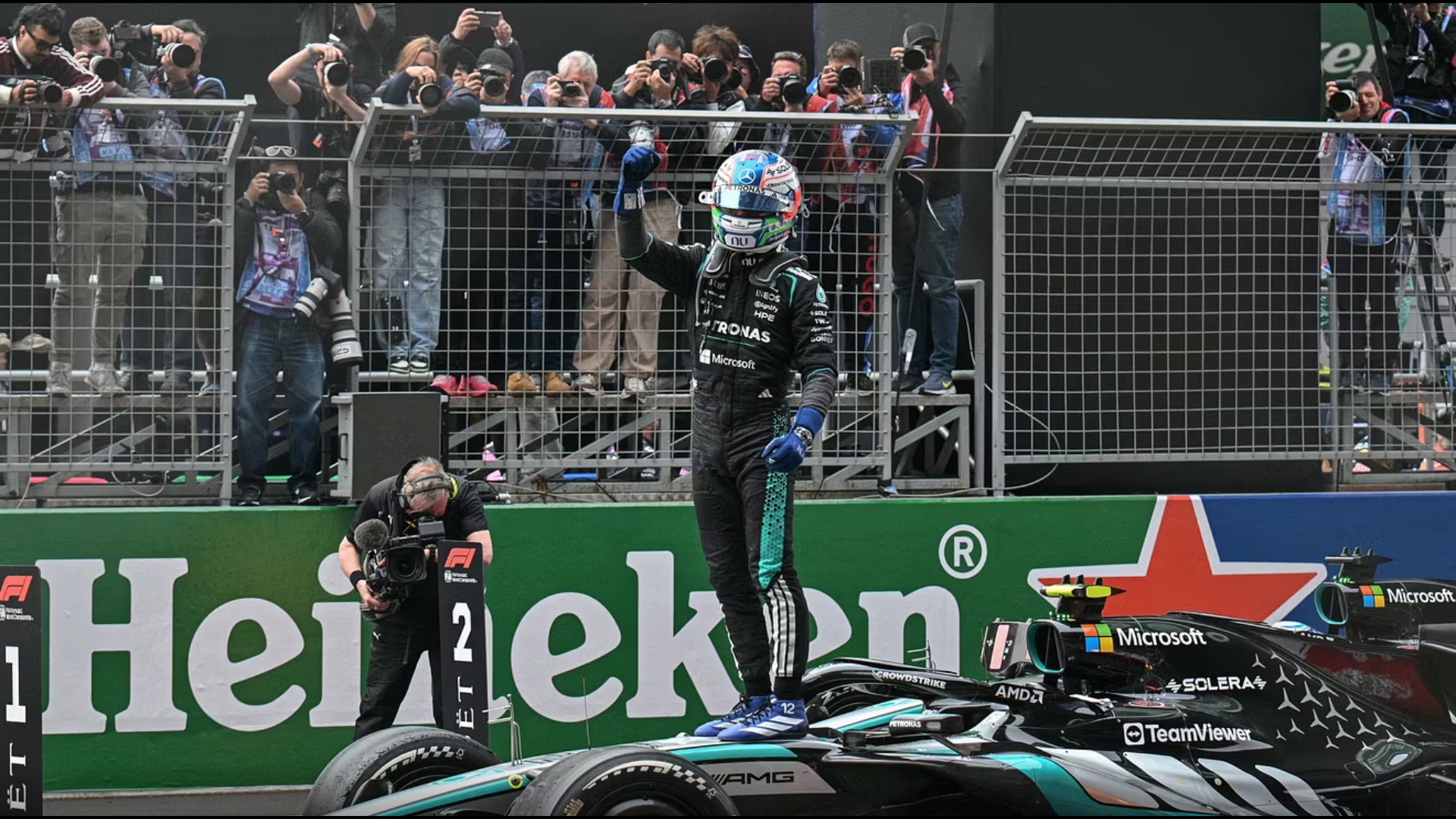 Formula 1 Andrea Kimi Antonelli  më historinë e automobilizmit italian  vendi i Apenineve rikthehet te fitorja pas 20 vitesh