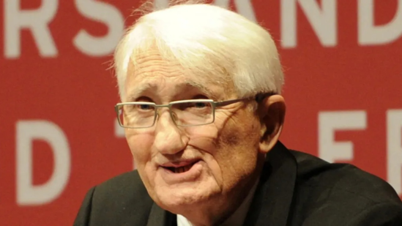 Ndërron jetë filozofi Jürgen Habermas  bota akademike humb një nga mendimtarët më me ndikim të shekullit XX