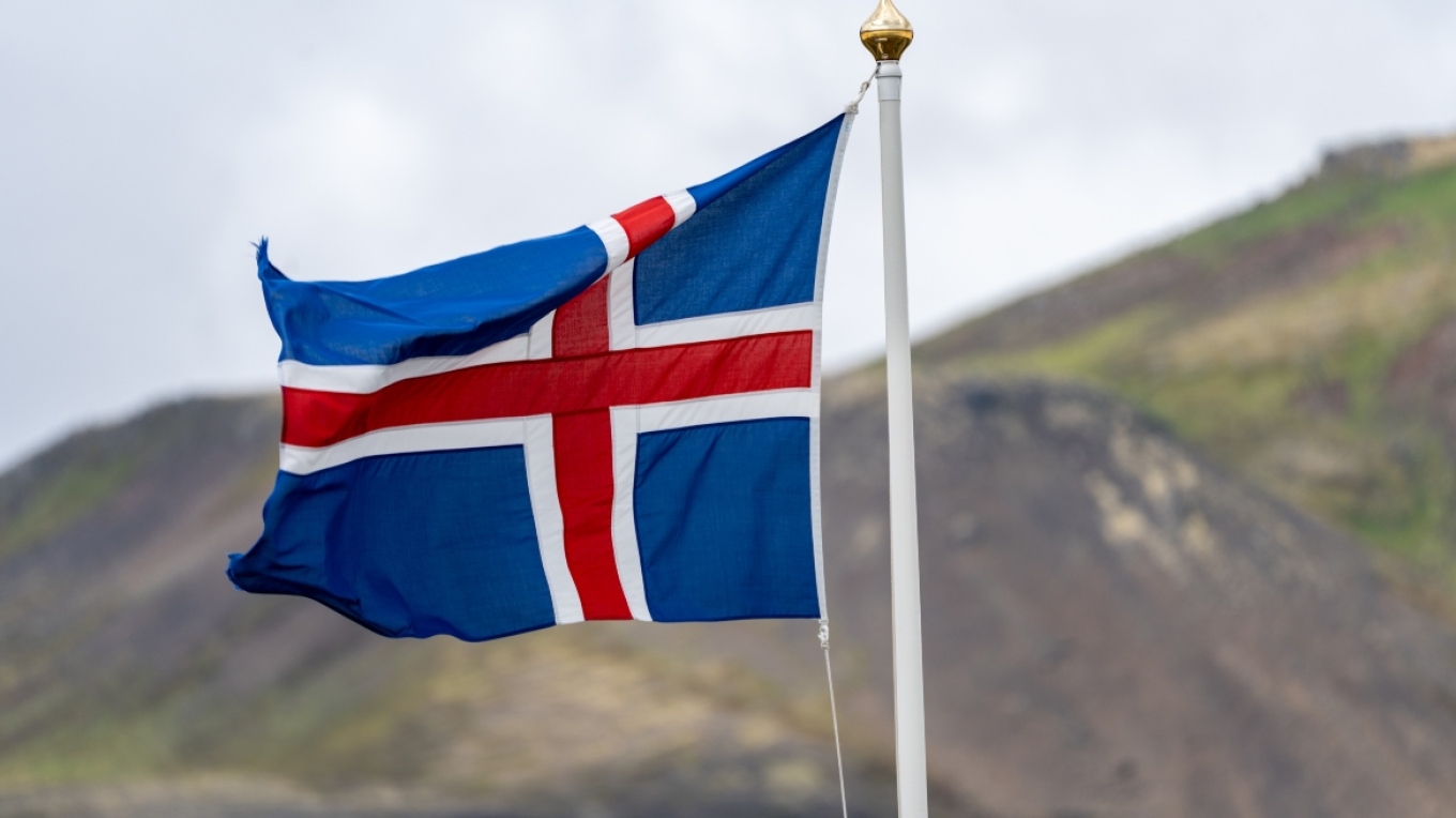 Islanda drejt referendumit për rikthimin e negociatave me BE  votimi pritet të mbahet në vjeshtë