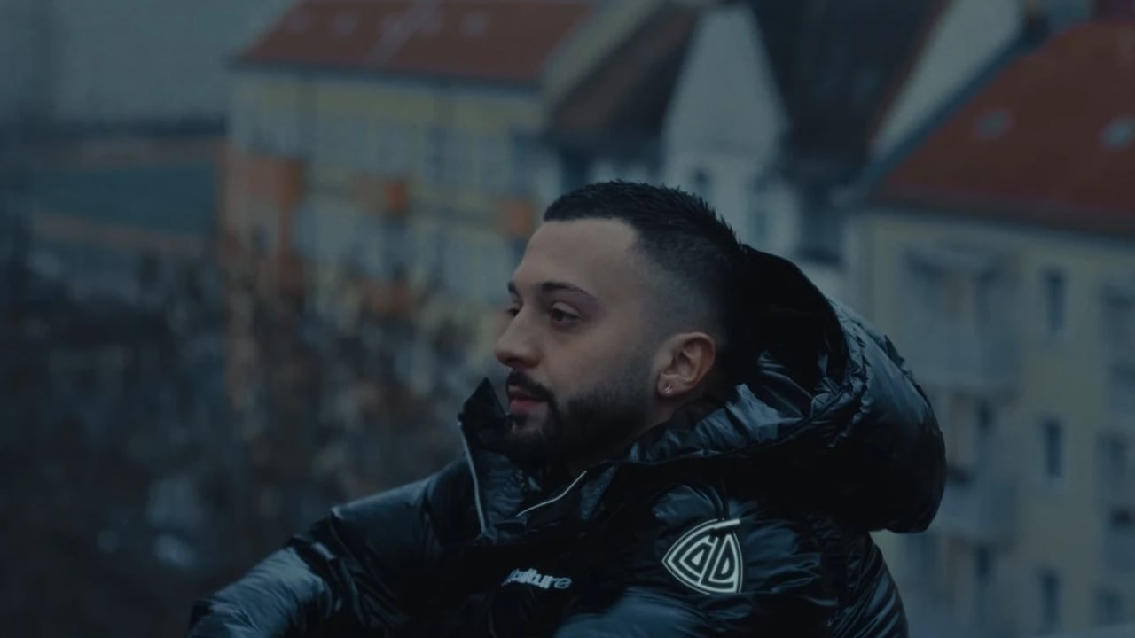 zbardhen-detajet-pas-arrestimit-te-gjestit-kengetari-akuzohet-per-tre-vepra-penale