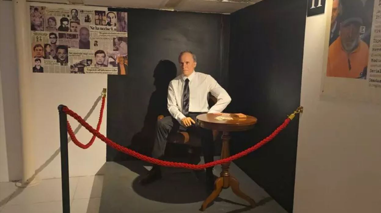 Nga Përbindëshi i Firences tek Andrei Chikatilo  Hapet në Xhenova Muzeu i Vrasësve Serialë  më i madhi në Itali