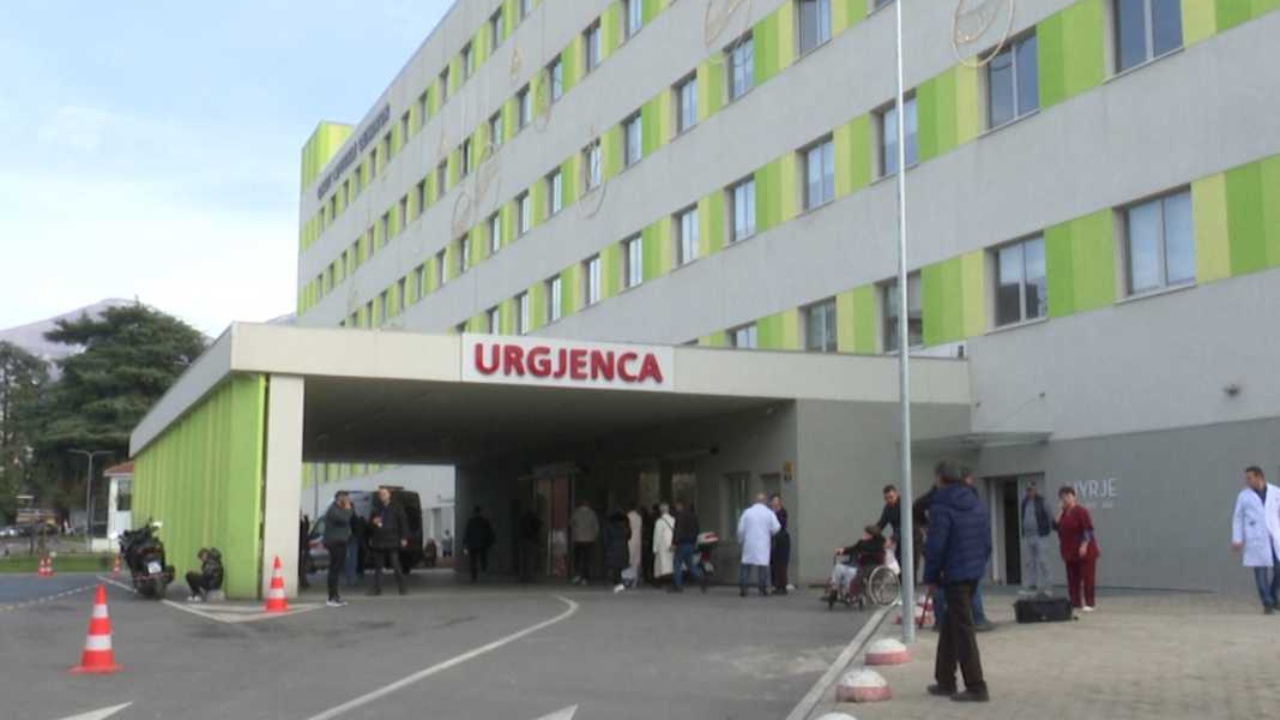 Garë për drejtuesit e QSUT  Nëntë shërbime me shefa të rinj  zbardhen kandidatët te  Nënë Tereza 