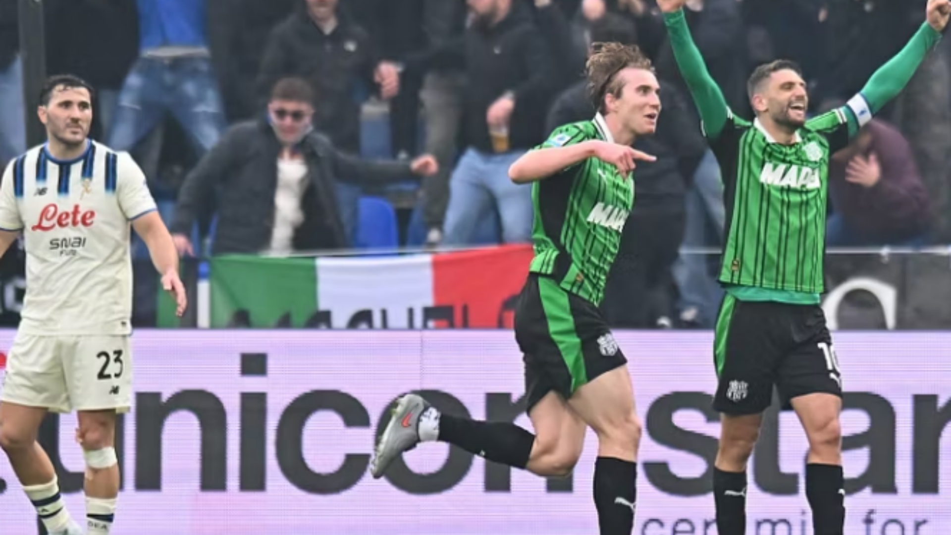 Serie A Sassuolo befason Atalantën e Gjimshitit  në inferioritet numerik mposht bergamaskët