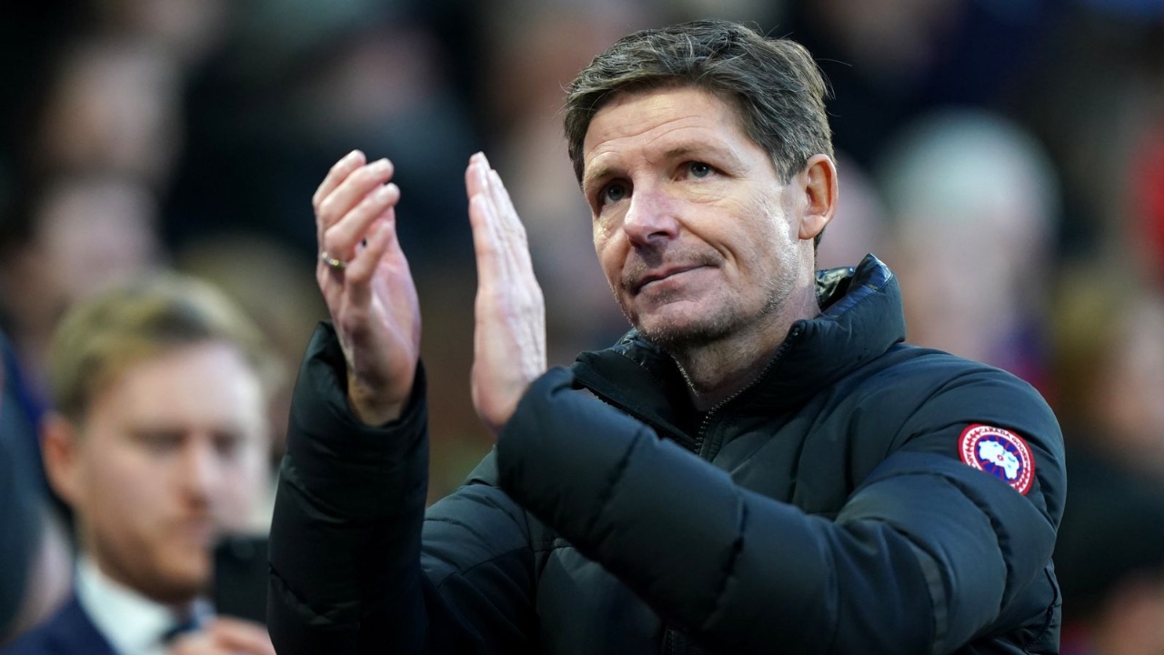 Trajneri i Crystal Palace gjobitet me 1500 euro dhe i bllokohet patenta 6 muaj për shpejtësi 15 km mbi normën e lejuar