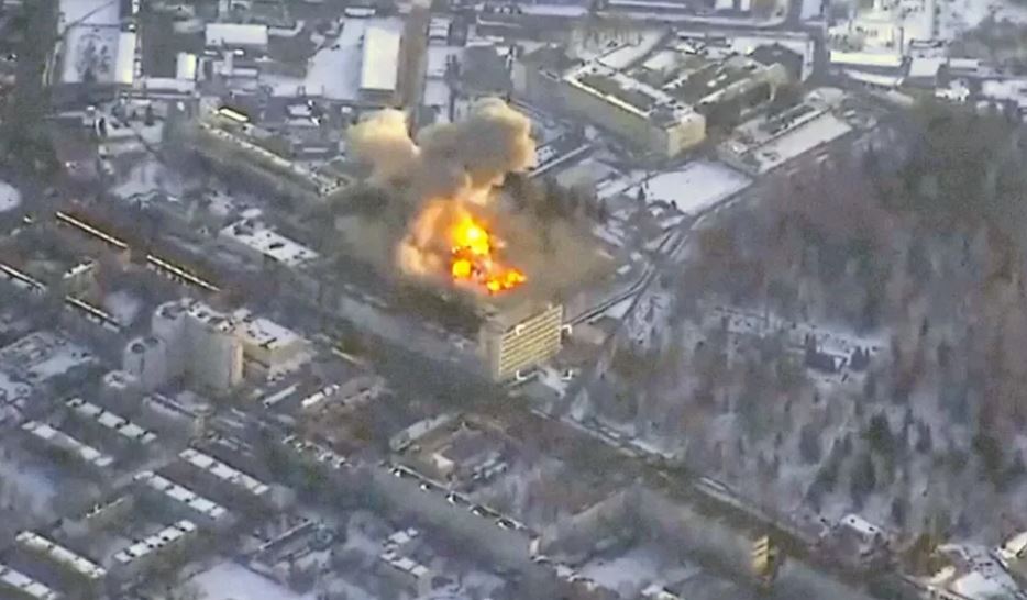 Ukraina godet fabrikën ushtarake ruse me raketa Storm Shadow  priten negociata të reja për fundin e luftës