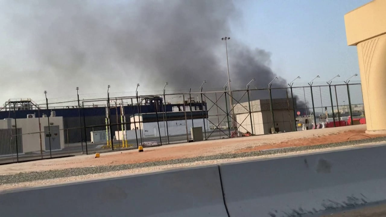 irani-nuk-ndal-sulmet-mbi-dubai-panik-edhe-ne-kuvajt-bahrein-dhe-jordani-kercenon-edhe-hezbollahu