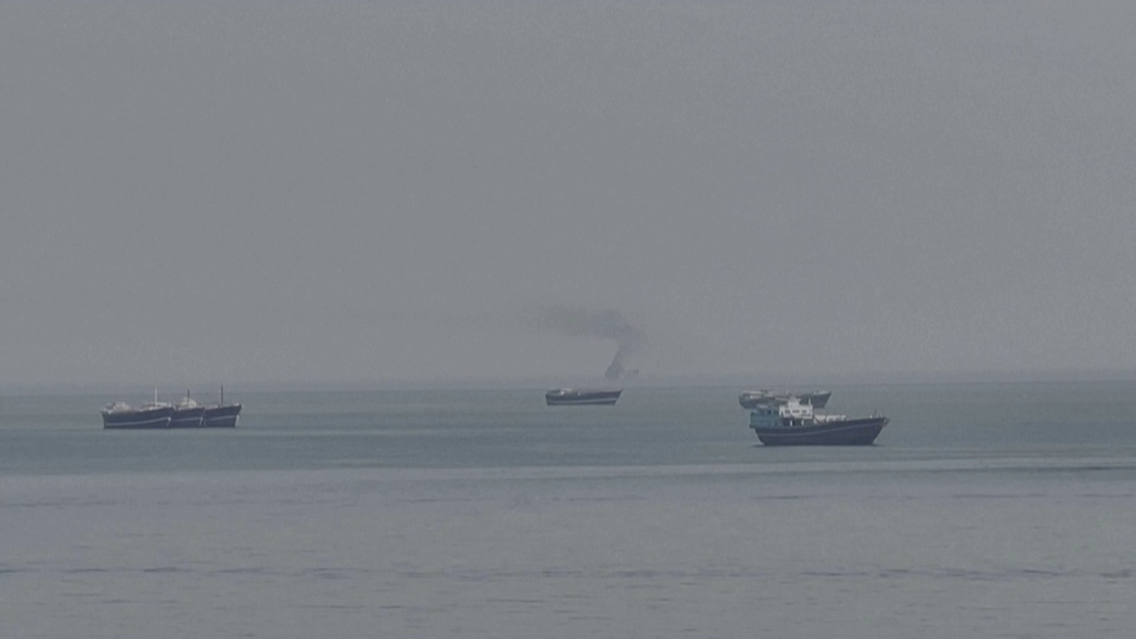 Bllokohen 1 mijë anije në Hormuz me vlerë 25 miliardë dollarë  shkak frika nga raketave iraniane