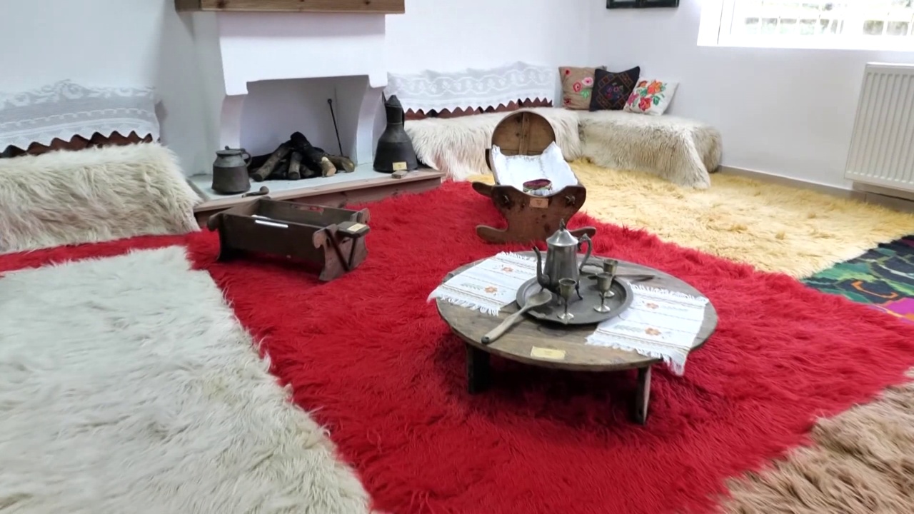 muzeu-etnografik-ne-konispol-gjurmet-e-mia-ne-fshatin-xarre-vendi-ku-prezantohen-traditat-dhe-historia