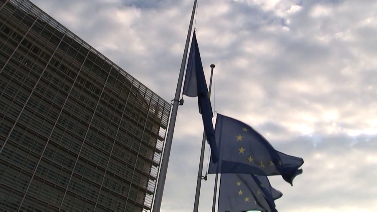 BE heton Snapchat  Dyshime për rrezik ndaj fëmijëve  platforma nën  lupën  e rregullatorëve