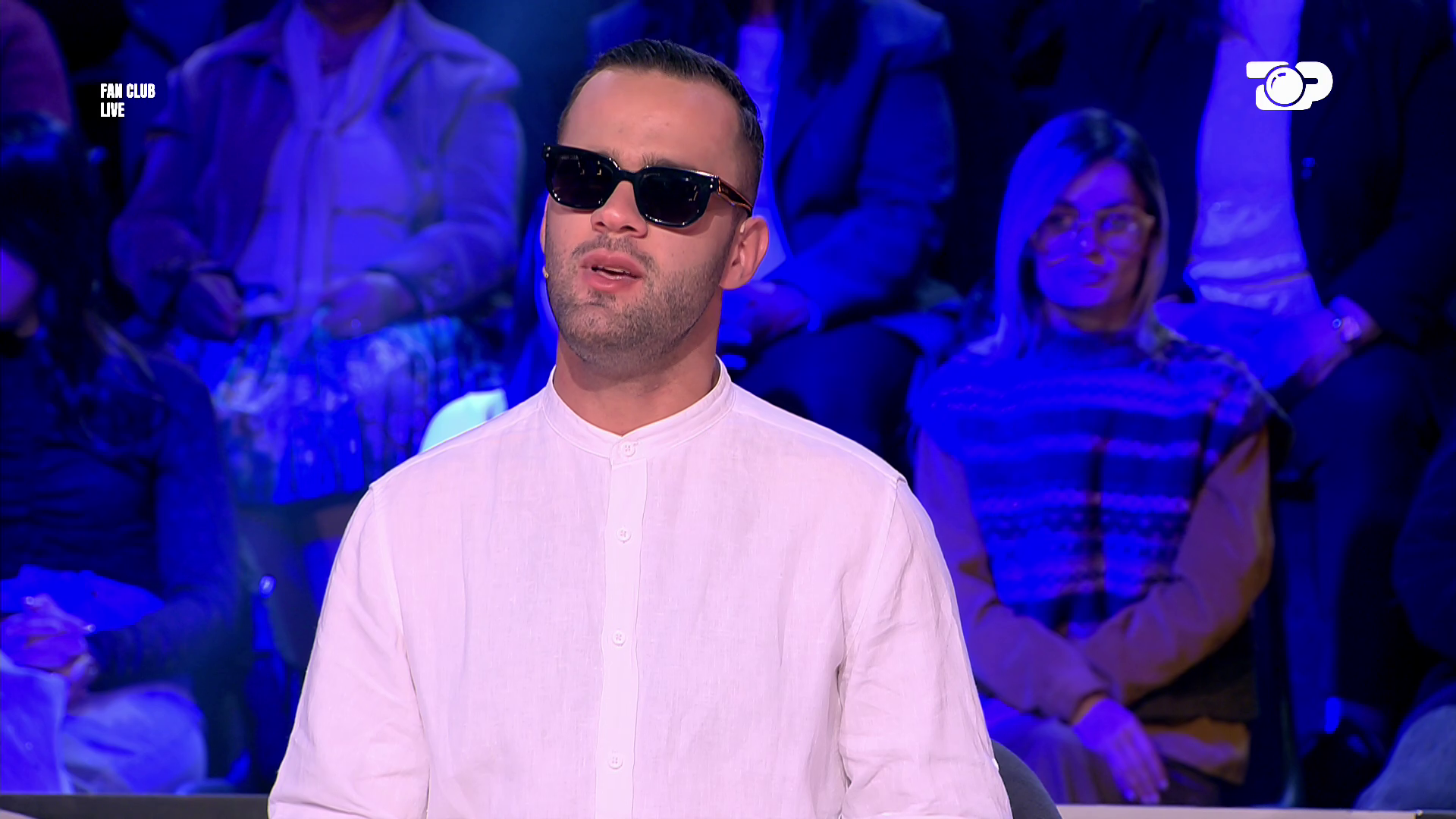 Stenaldo Mëhilli hap zemrën në  Fan Club   flet për ish të dashurën  Historia më e bukur e jetës sime  ishim larg 