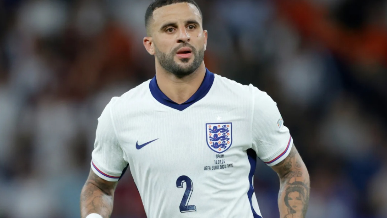 Pak muaj përpara fillimit të Botërorit  ylli i Anglisë zyrtarizon tërheqjen nga kombëtarja e  Tre Luanëve 