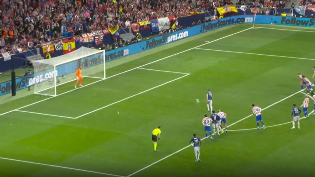 live-atl-madrid-arsenal-zhbllokohet-sfida-ne-fundin-e-pjeses-se-pare-topcinjte-gjejne-avantazhin-me-nje-penallti-video