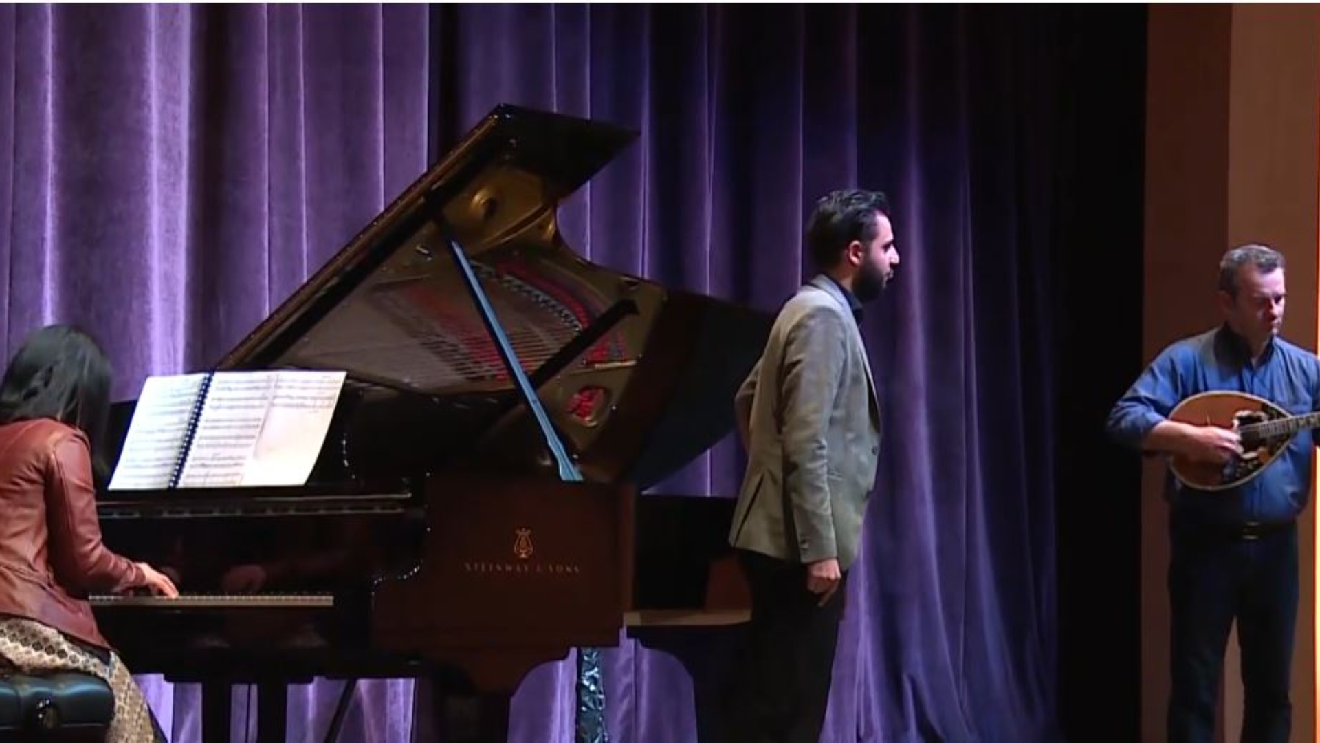 zorba-the-greek-ne-tirane-shfaqja-e-instrumentistit-grek-ne-tkob-dhe-qytetet-e-tjera-te-vendit