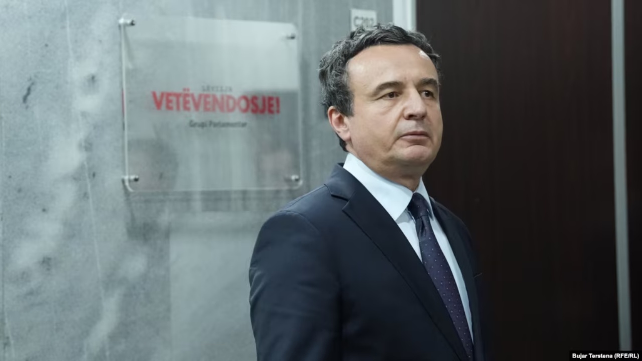 Po skadon afati për zgjedhjen e presidentit  Kurti  Hatixhe Hoxha tërhiqet nga kandidatura nëse LDK sjell emër me 15 firma