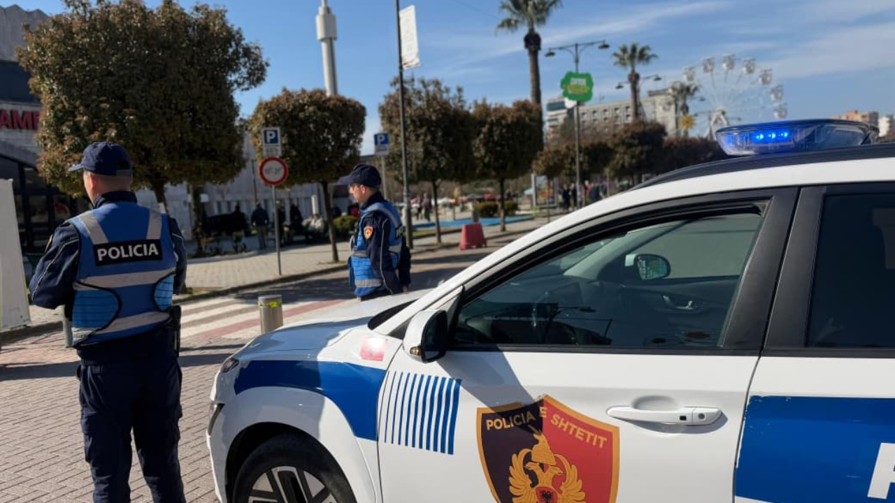 ndeshja-af-elbasani-vllaznia-policia-merr-masa-bllokime-qarkullimi-rreth-stadiumit