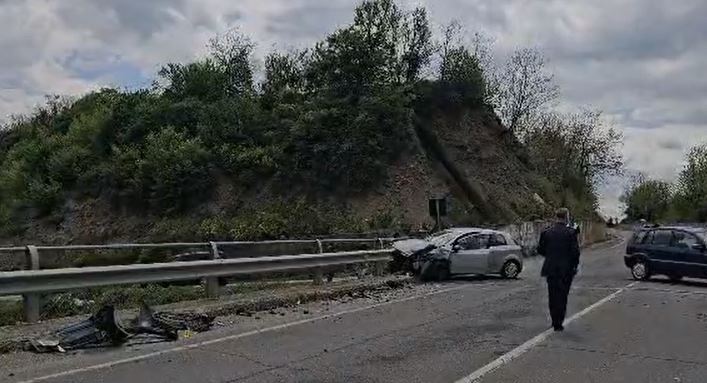 aksident-i-rende-ne-aksin-peshkopi-maqellare-6-te-plagosur