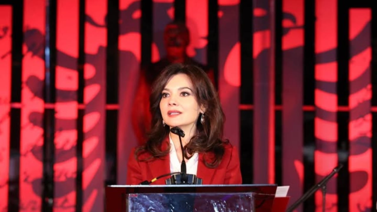  Më përjashto   Debati me Ramën në grupin e PS  reagon Elisa Spiropali