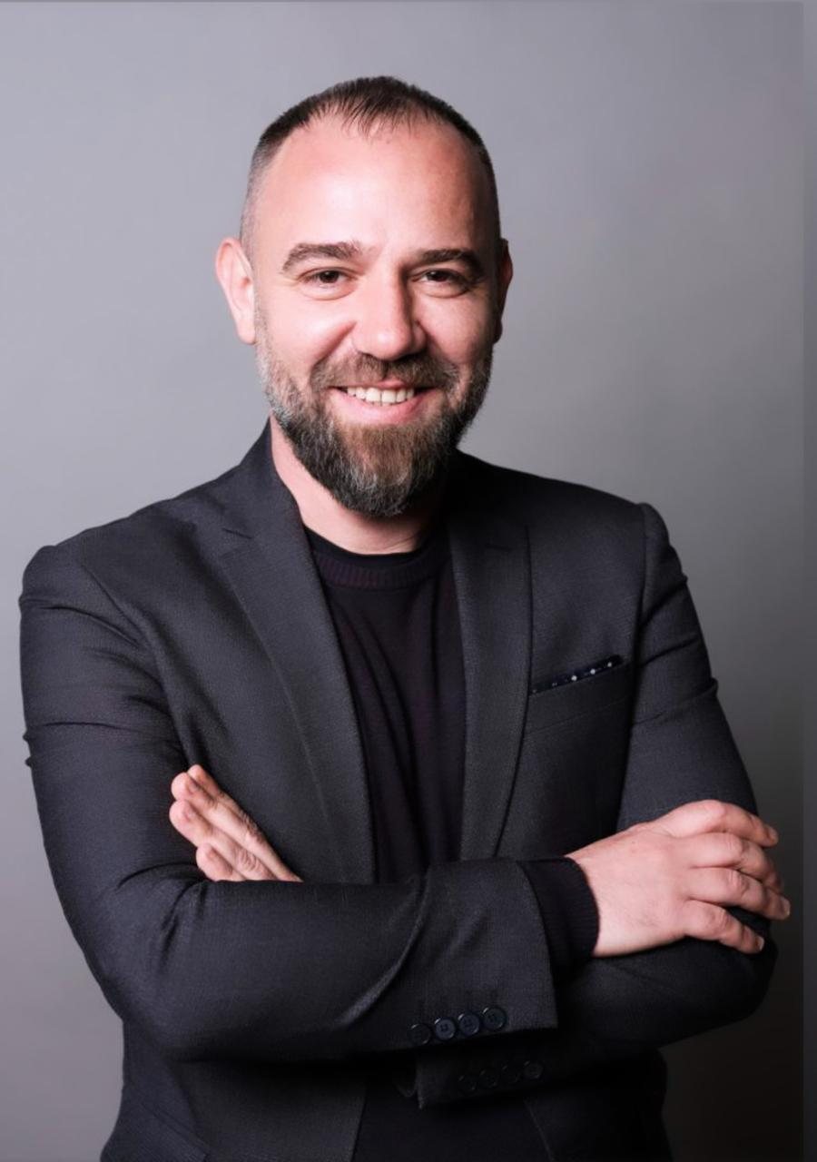 Një kryeministër si dëshmitar  është fundi i një mentaliteti shqiptar