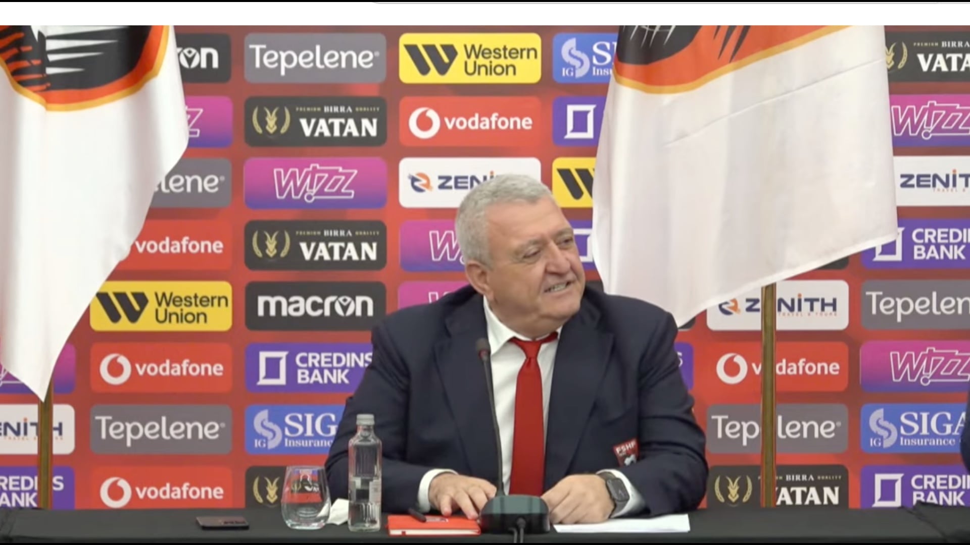 Presidenti Duka tregon prapaskenat  Besnik Hasit i kam ofruar pankinën e kombëtares  u tërhoq 