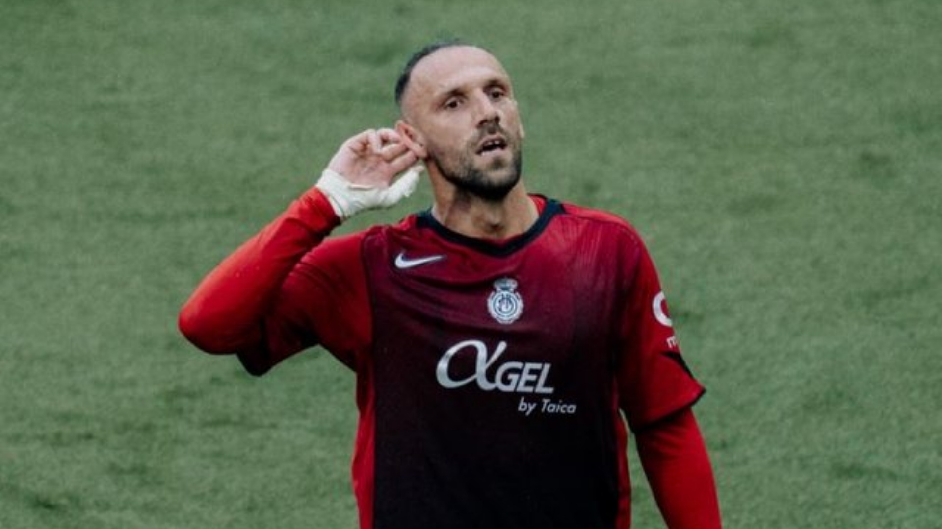 VIDEO Pas rekordit historik me Mallorca  Vedat Muriqi merr surprizën speciale