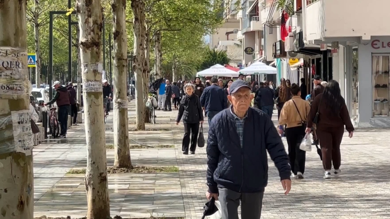 Shtohen divorcet në Vlorë  avokatët  Ndikojnë disa faktorë  problemi më shqetësues është dhuna në familje