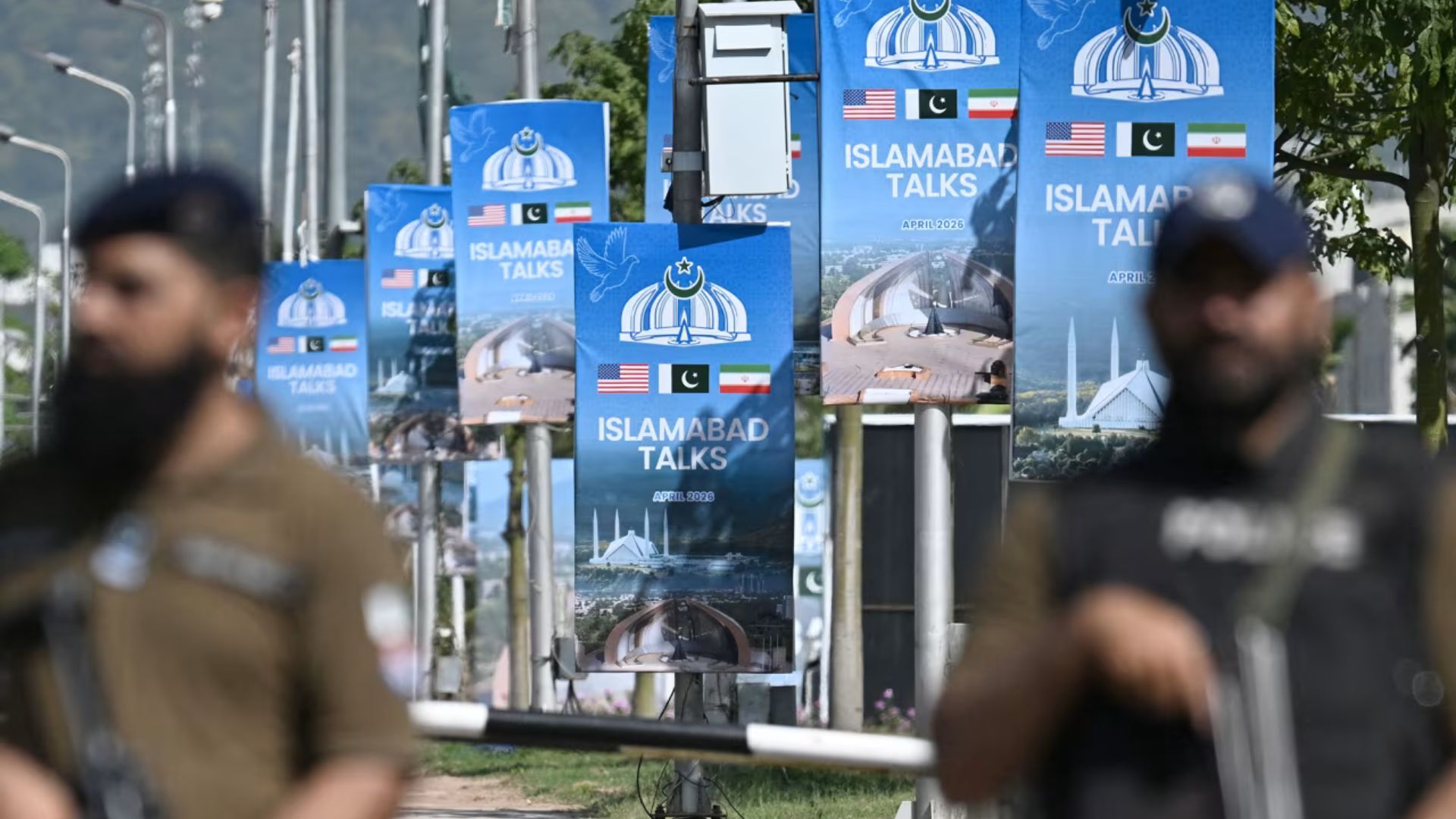 Nga kërcënimi i Trump se do zhdukë një qytetërim  te negociatat në Pakistan dhe bllokada në Hormuz  historiku i armëpushimit 2 javor mes SHBA së dhe Iranit