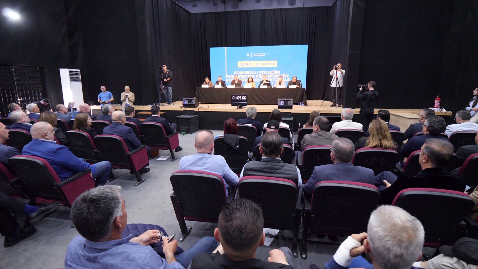 Ndarja e re e bashkive  debat për kufijtë dhe mungesën e financave në pushtetin vendor