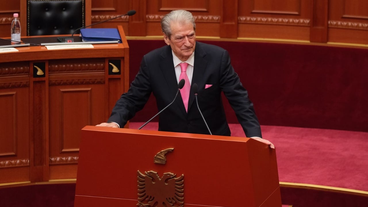  Mali i Zi po harton tekstin e traktatit për anëtarësim   Berisha për deklaratën e komisioneres së BE  Për Shqipërinë nuk u tha asnjë fjalë