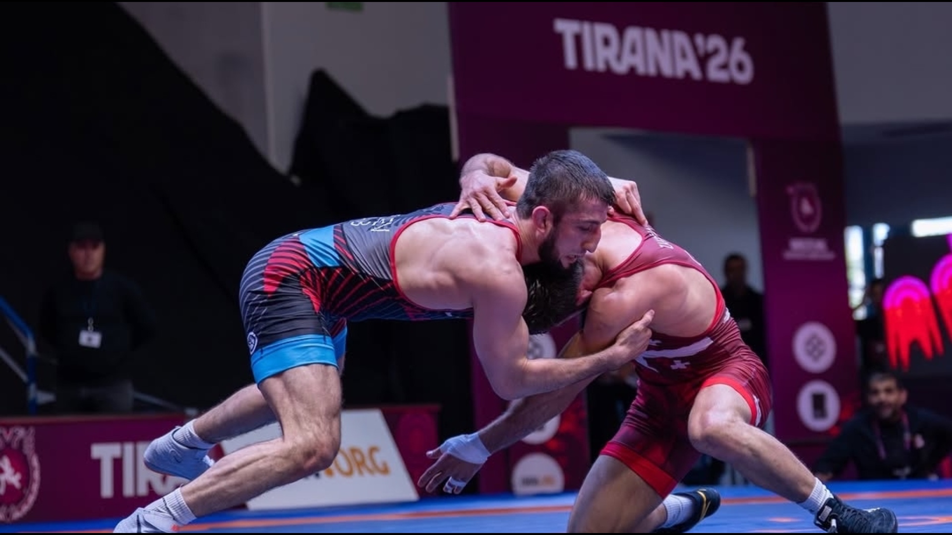 Shansi për medalje të artë  Dudaev kalon në finale në stilin e lirë në Evropianin e Mundjes