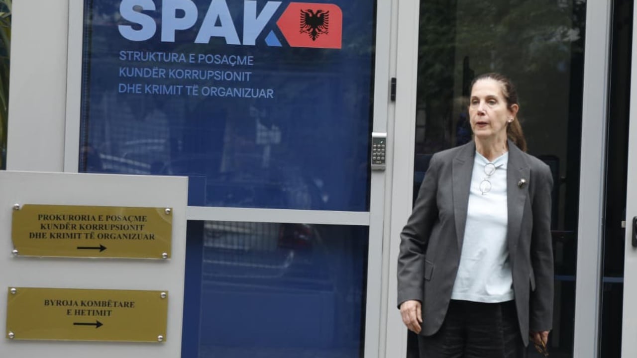 Ministrja e Arsimit  Mirela Kumbaro dëshmon për rreth 4 orë në SPAK  Isha për 