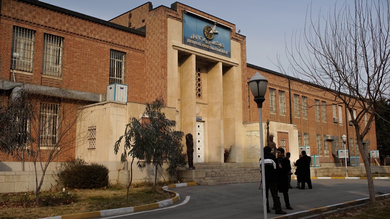 Tensionet në Lindjen e Mesme  shënjestohet edhe ish ndërtesa e Ambasadës Amerikane në Teheran