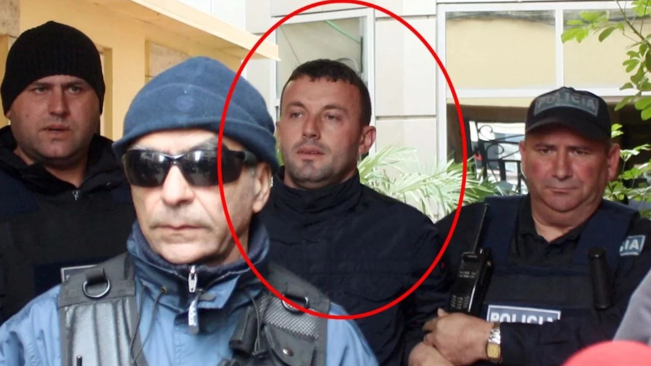 nis-seanca-e-pare-per-dosjen-revanshi-ne-salle-vetem-nje-prej-te-akuzuarve-durim-bami-dhe-aldo-avdyli-perfaqesohen-nga-avokatet