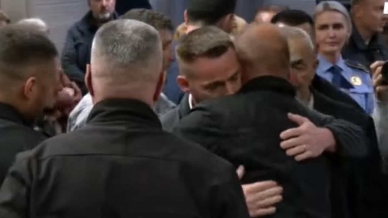 Pamje rrëqethëse  shikoni momentin kur familjarët e Liridona Ademajt dëgjojnë shpalljen e vendimit