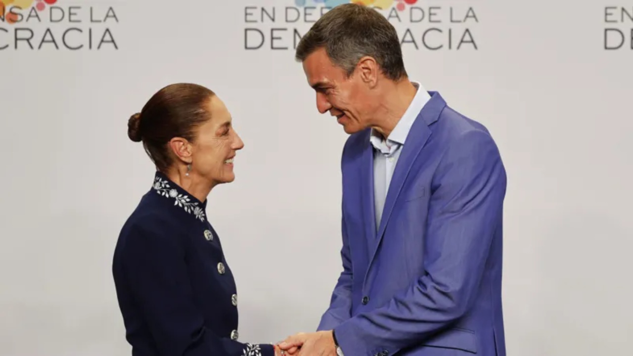 Debatet për pushtimin kolonial  presidentja e Meksikës mohon  krizën diplomatike  me Spanjën